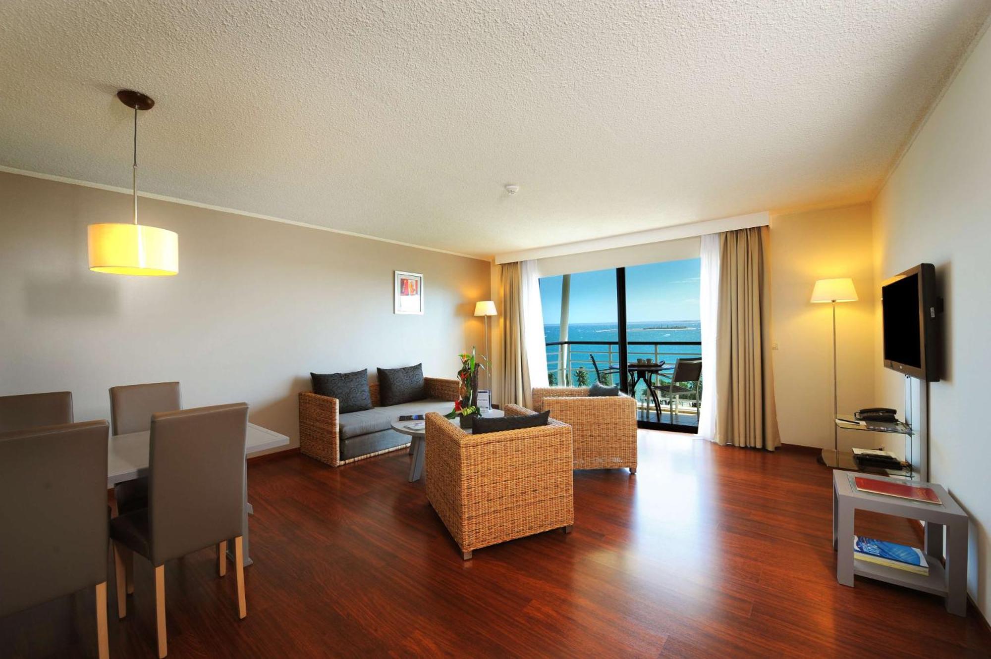 Hilton Noumea La Promenade Residences Екстер'єр фото