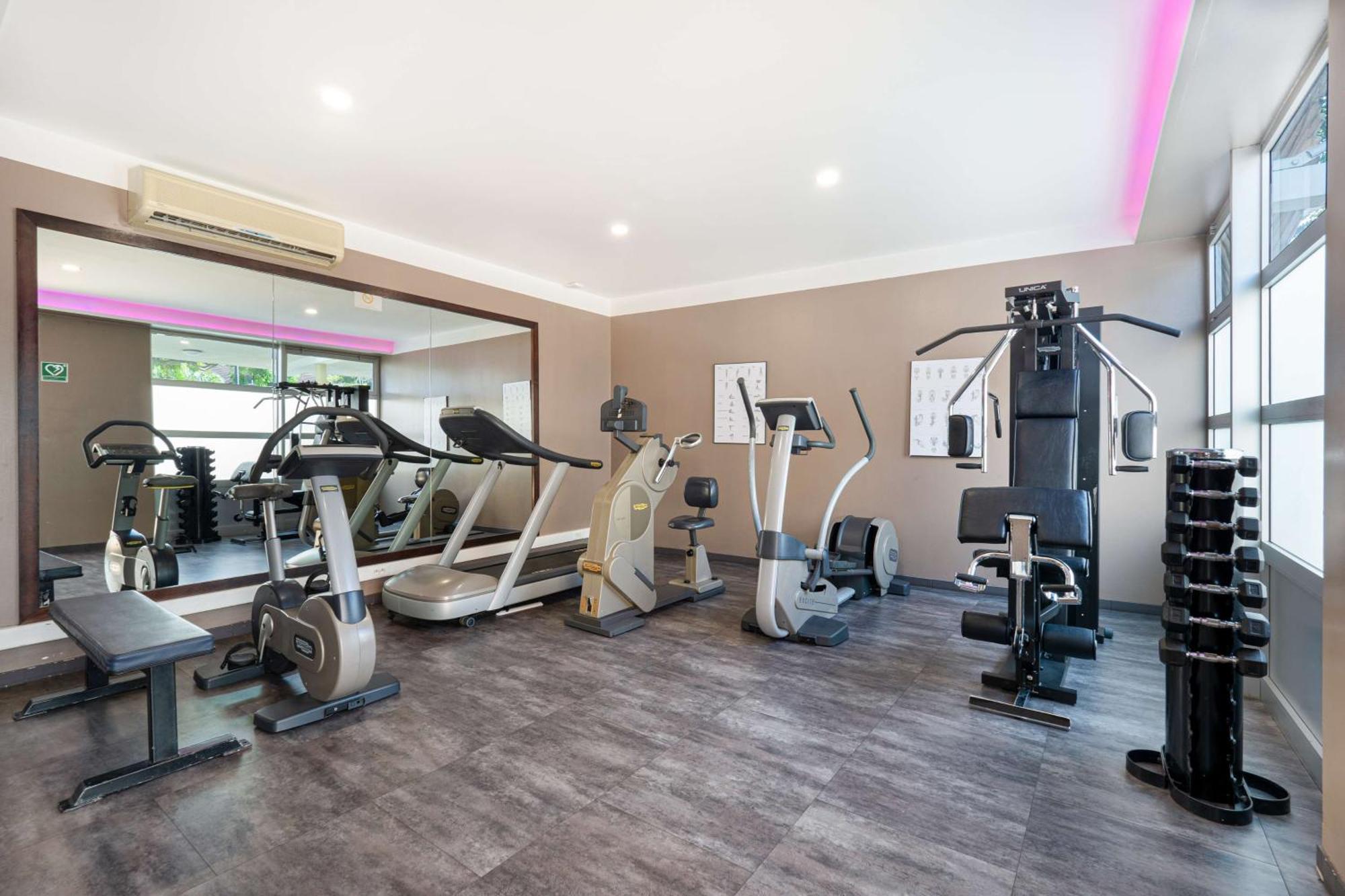 Hilton Noumea La Promenade Residences Екстер'єр фото